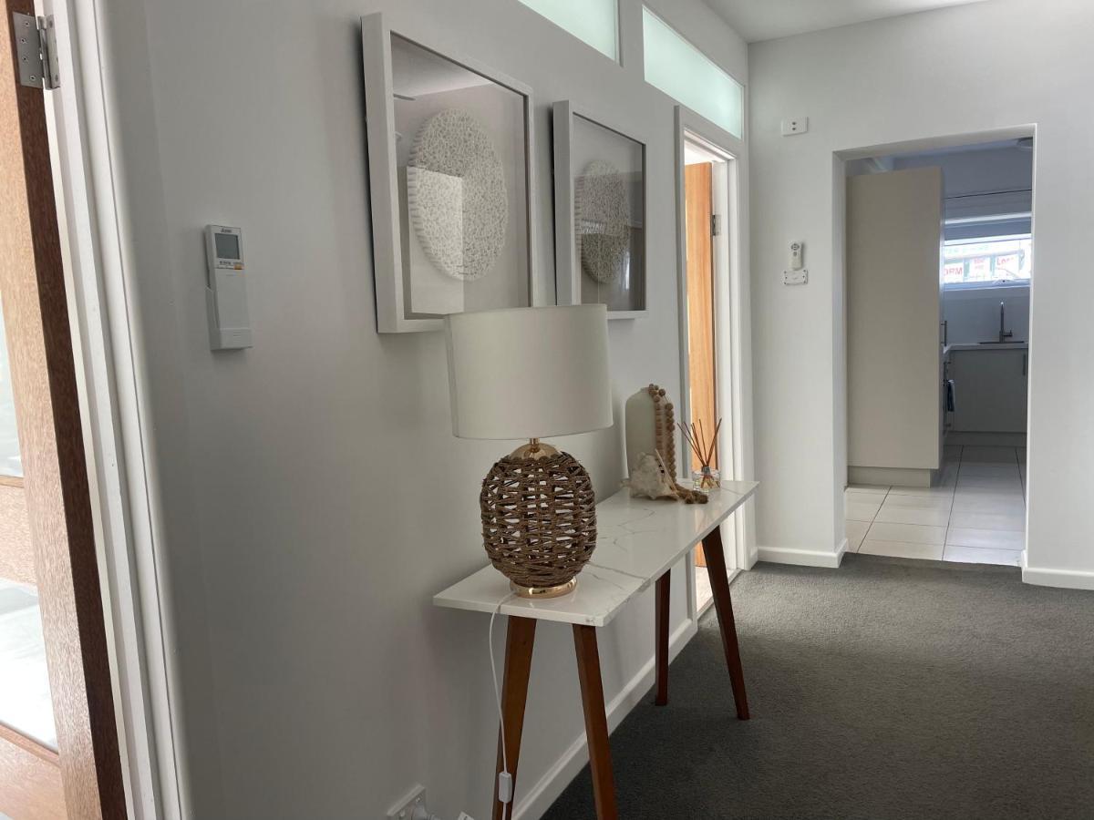 The Wheelhouse - 2Br Waterfront Apt In Town Lakes Entrance Exterior photo